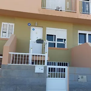 https://duplex-centrico-luminosos-y-bonitas-vistas.in-canary-islands.com